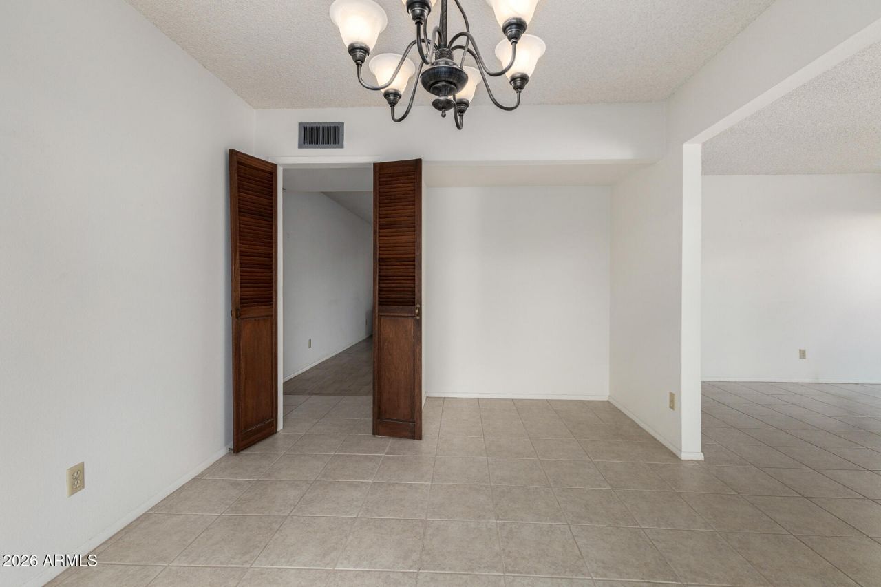 3718 W Dailey Street, Phoenix, AZ 85053 Main Photo