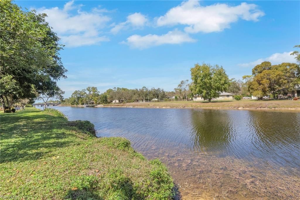1211 Commonwealth Cir, Unit C201, Naples, FL 34116 Photo