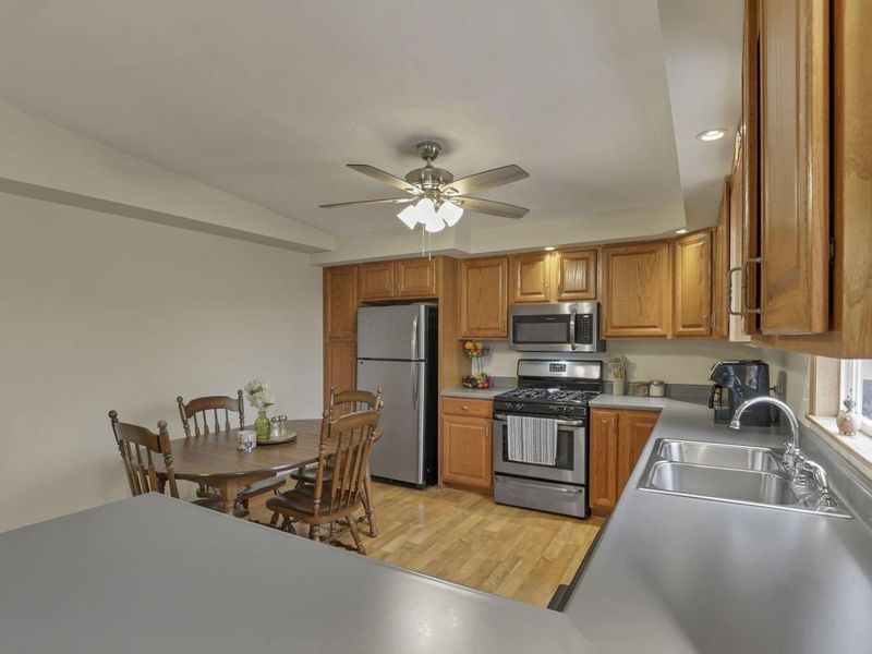 625 Fulla Lane SE, Heath, OH 43056 Photo 14