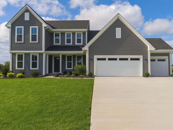 609 Westlawn Avenue, Mukwonago, WI 53149