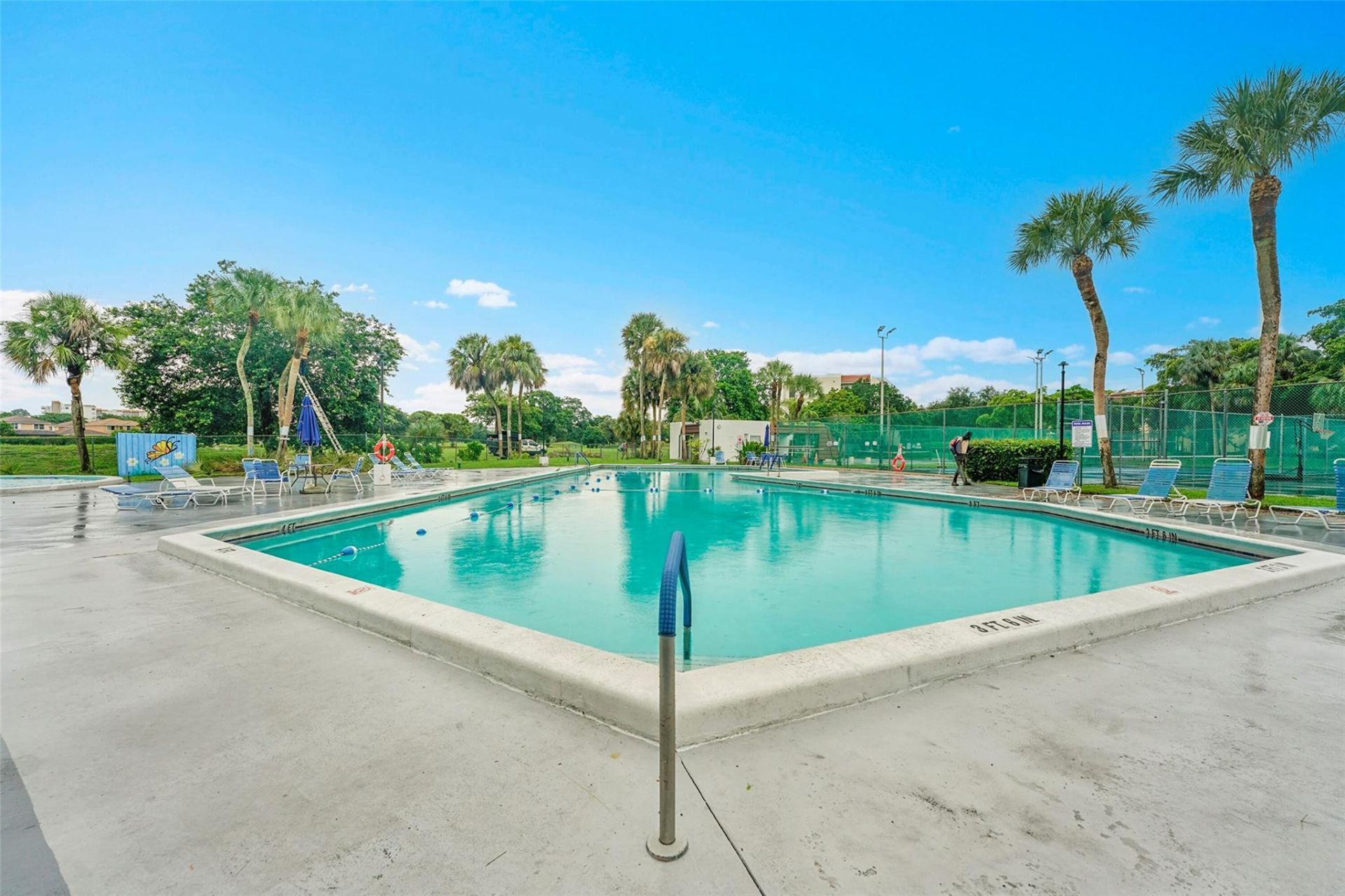 7041 Environ Boulevard, Unit 326, Lauderhill, FL 33319 Photo