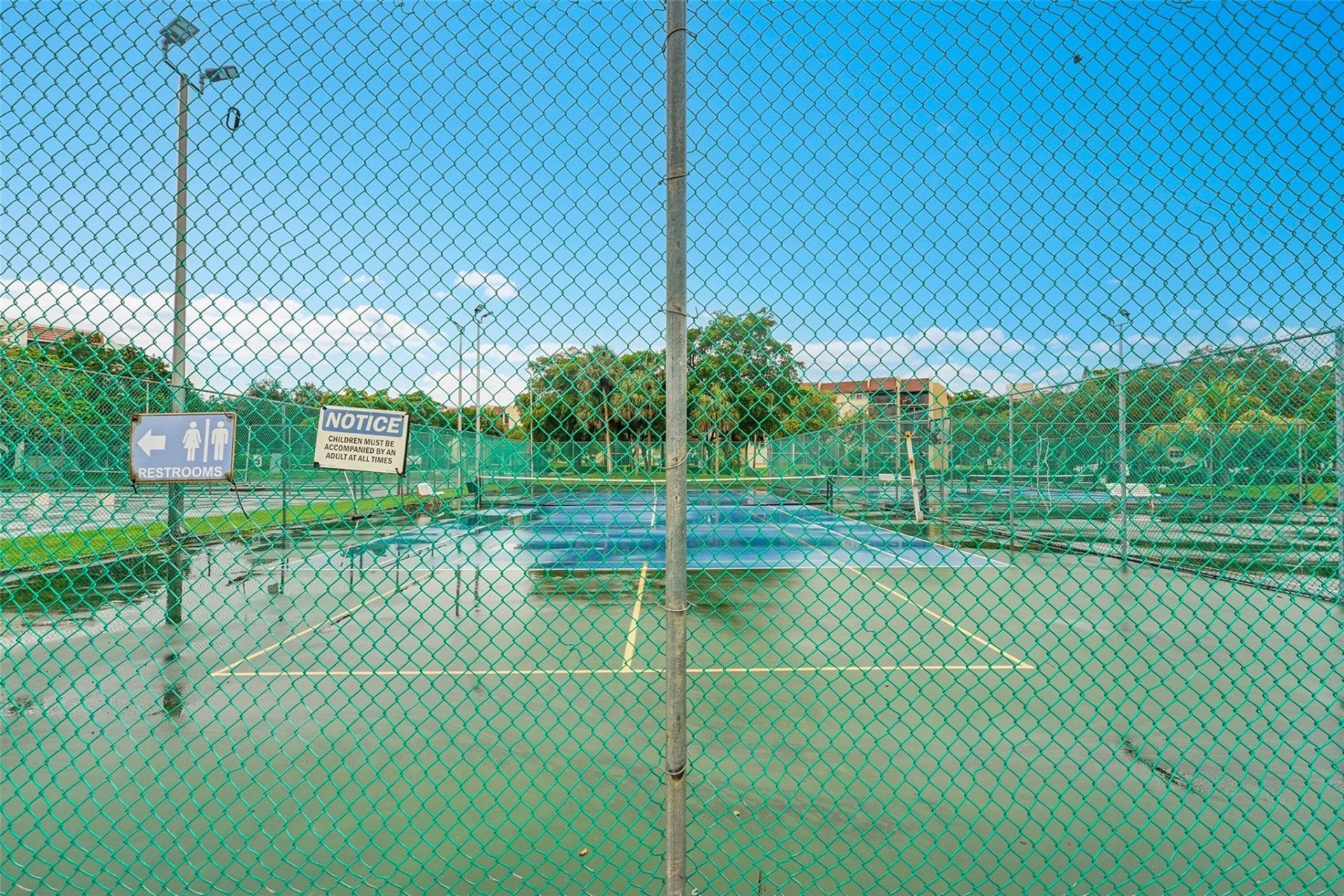 7041 Environ Boulevard, Unit 326, Lauderhill, FL 33319 Photo