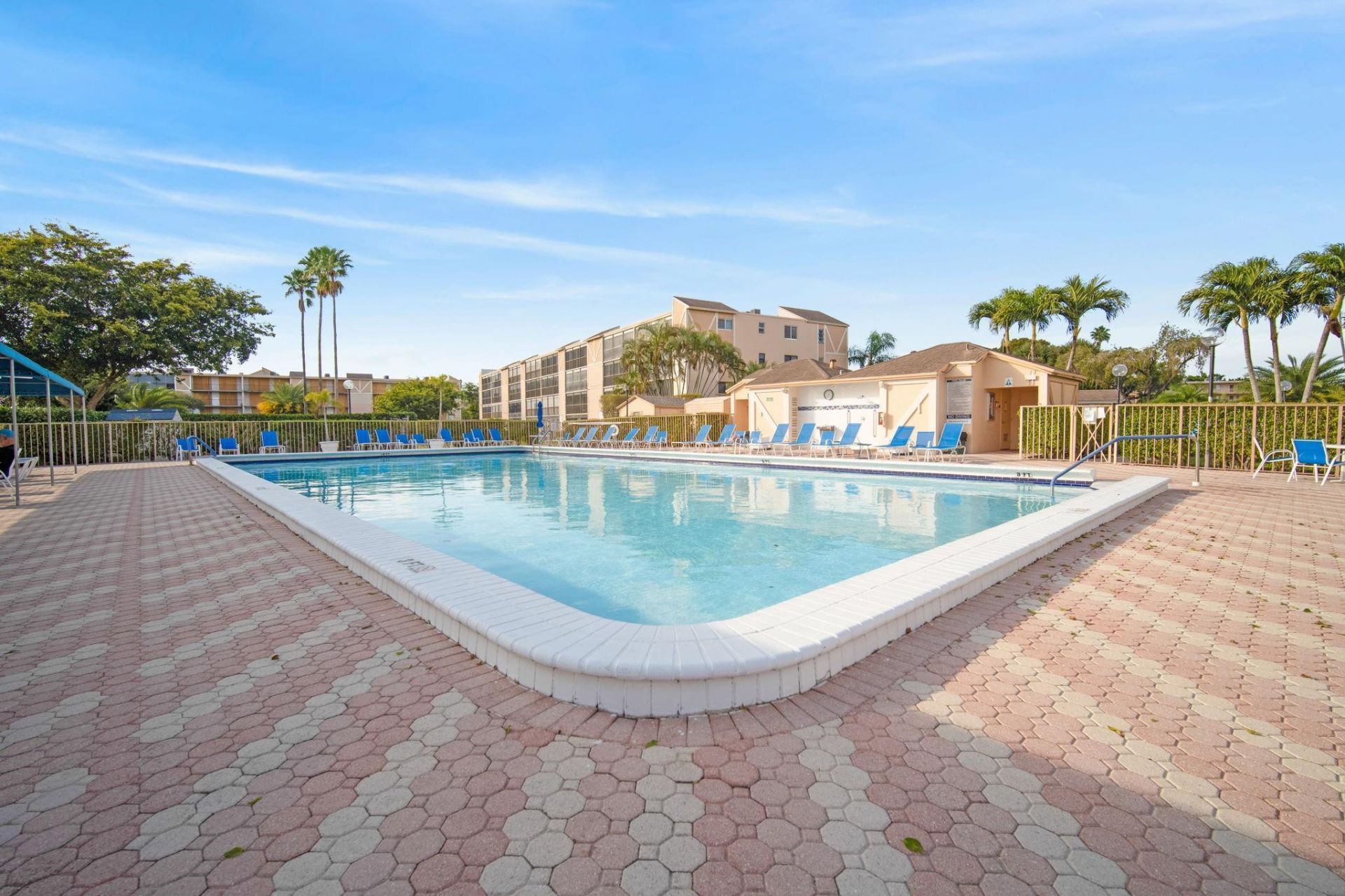 6866 Huntington Lane, Unit 304, Delray Beach, FL 33446 Photo