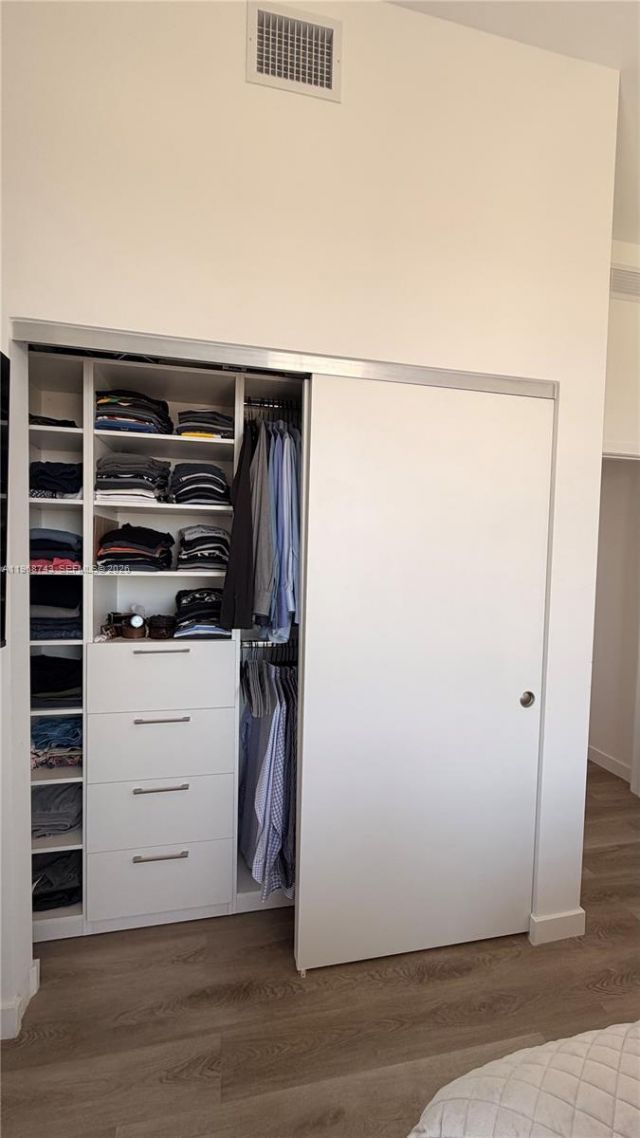 1642 NE 1st Ave, Unit 2705, Miami, FL 33132 Photo