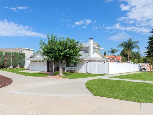 2102 Beatrice Drive, Corona, CA 92879
