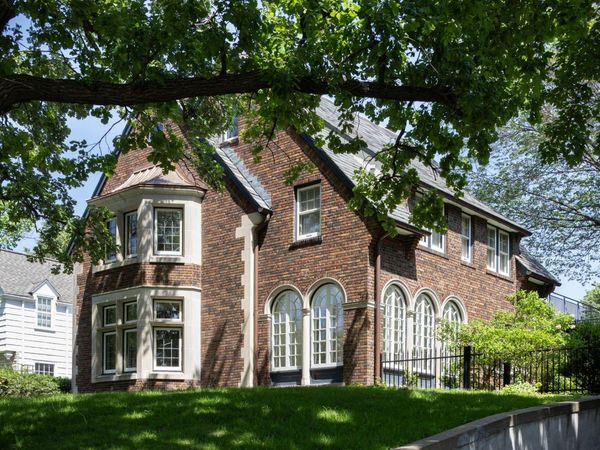 2635 Newton Avenue S, Minneapolis, MN 55405