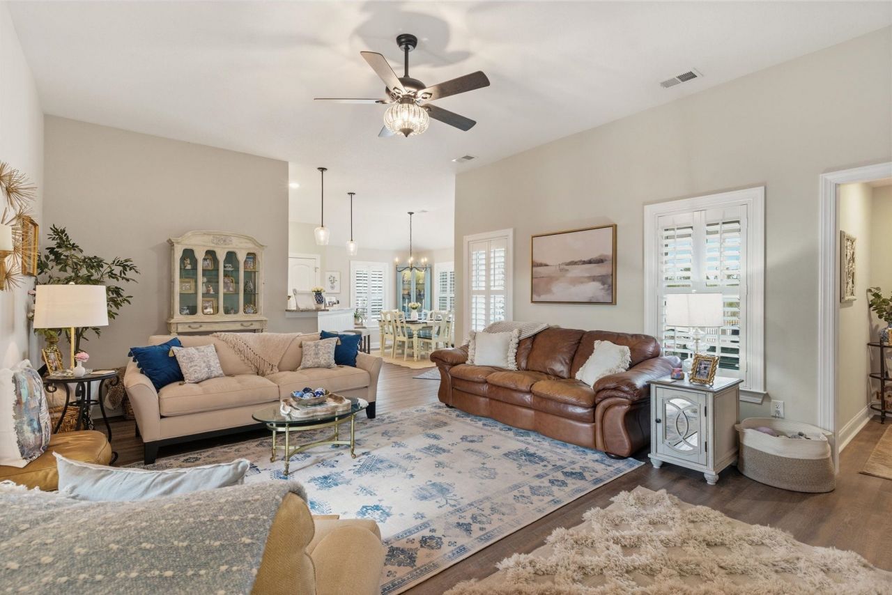 4765 Myrtle West Dr. Photo 10