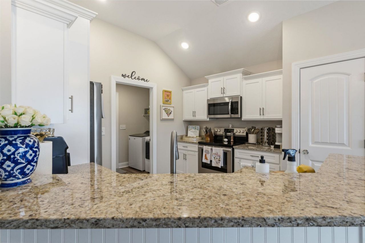 4765 Myrtle West Dr. Photo 19