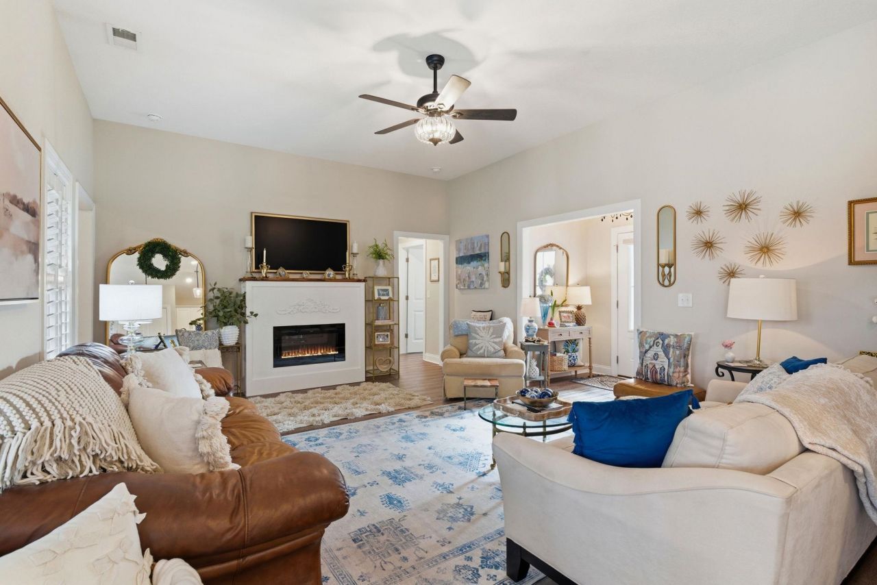 4765 Myrtle West Dr. Photo 7