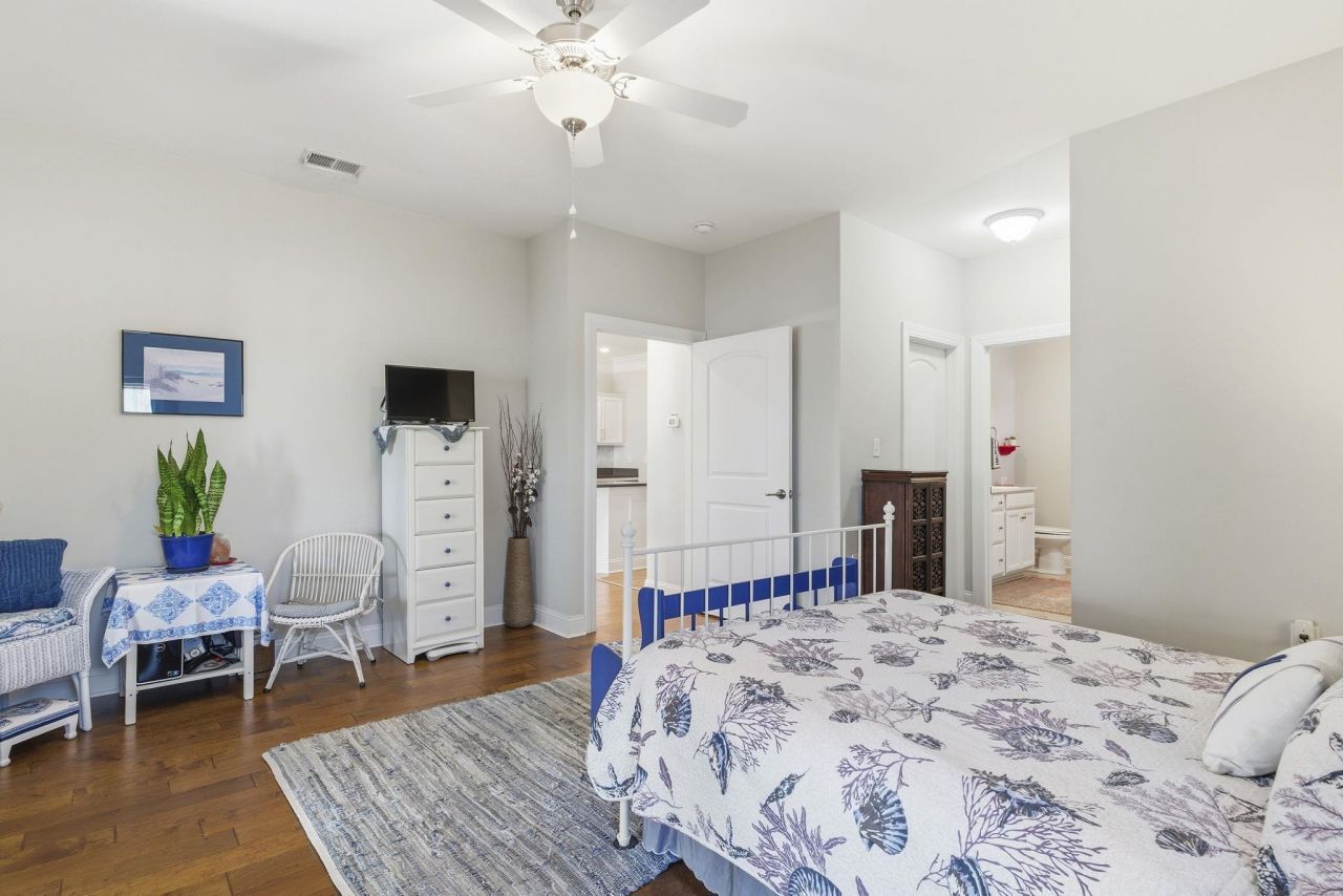 231 Je Edward Dr. Photo 16