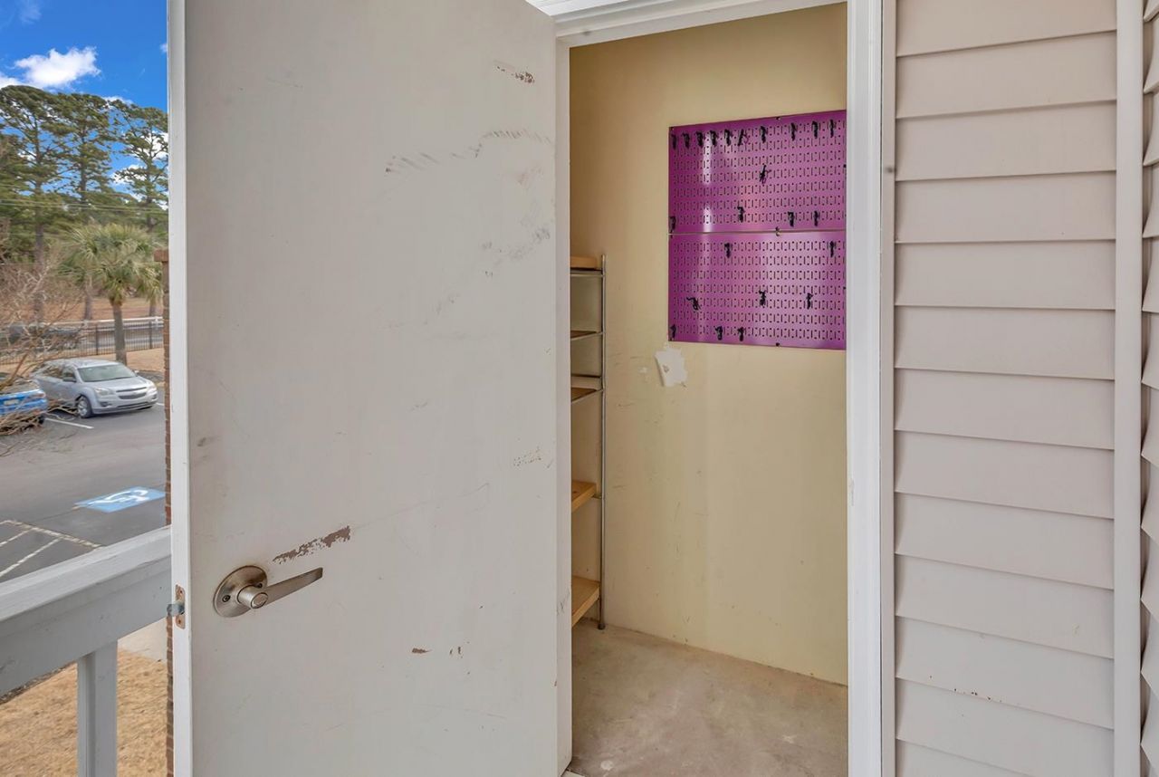 3735 Block House Way  Photo 33