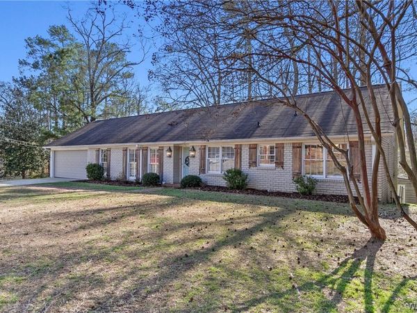 3700 Blackberry Lane, Northport, AL 35473
