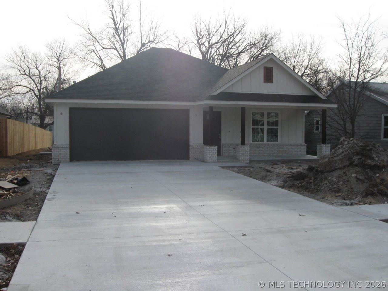 107 S Coo-y-yah Street, Unit B, Pryor, OK 74361 Main Photo