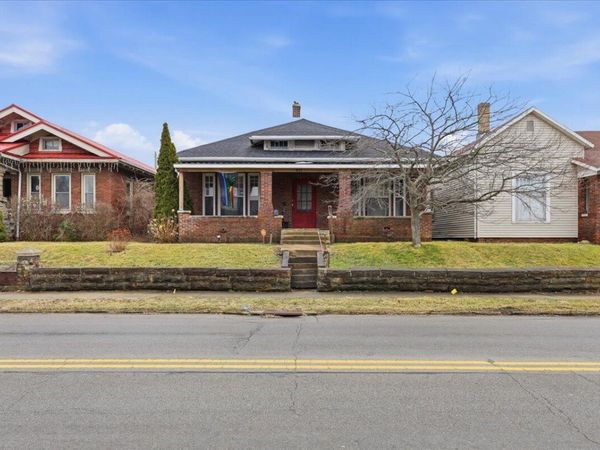 627 Columbus Avenue , Washington Court House, OH 43160