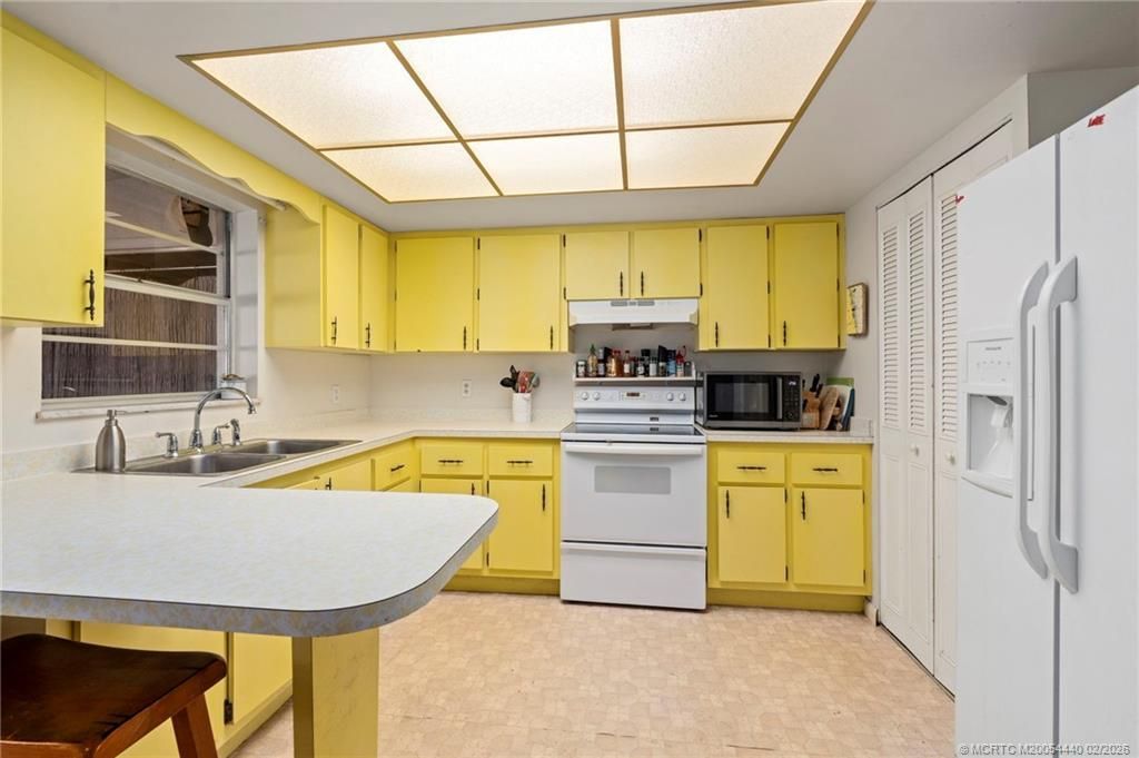 3313 & 3311 NE Sandra Drive, Jensen Beach, FL 34957 Photo