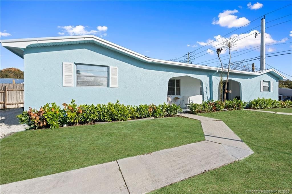 3313 & 3311 NE Sandra Drive, Jensen Beach, FL 34957 Photo