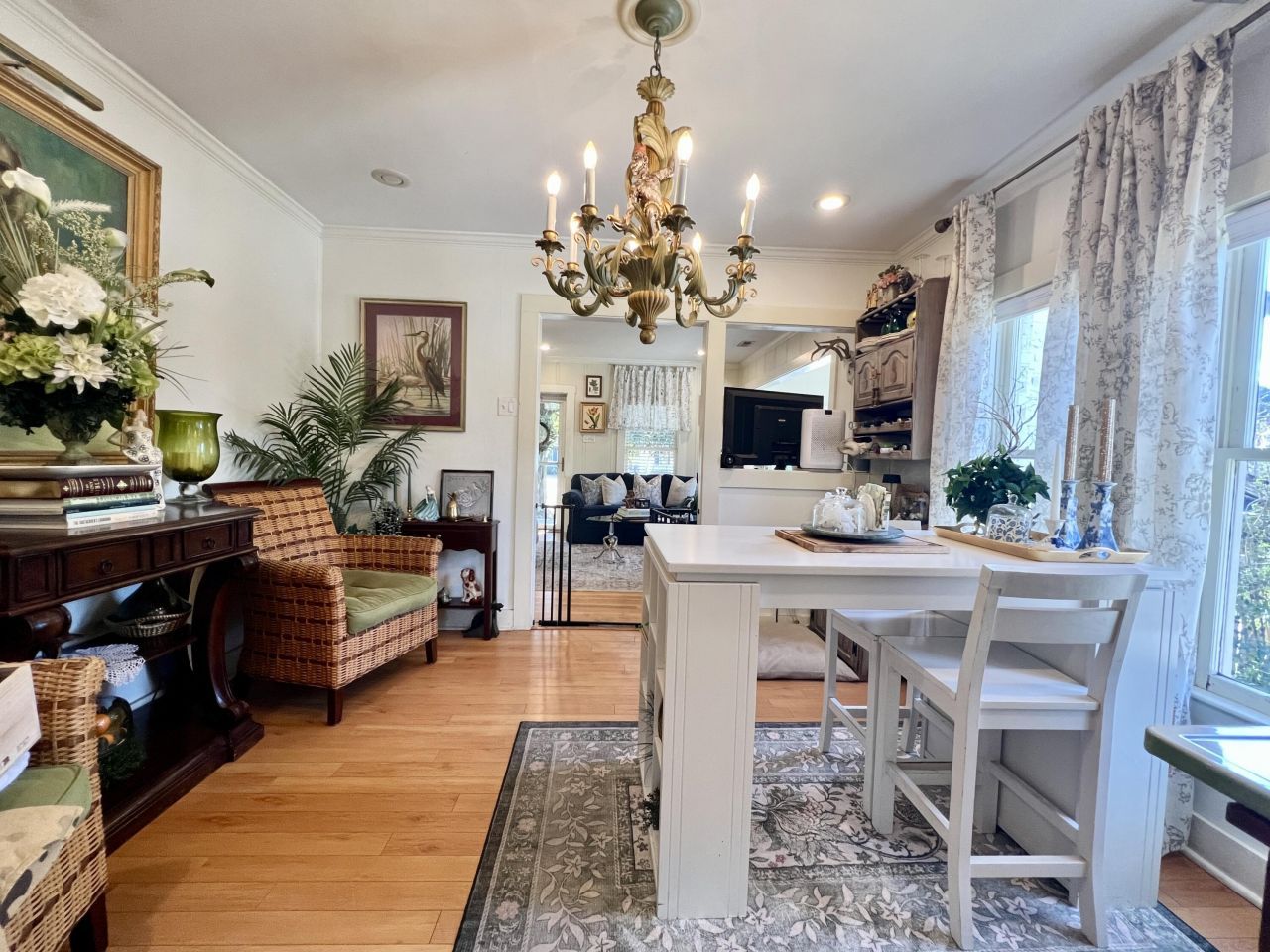 1150 Pleasant Pines Street Photo 10