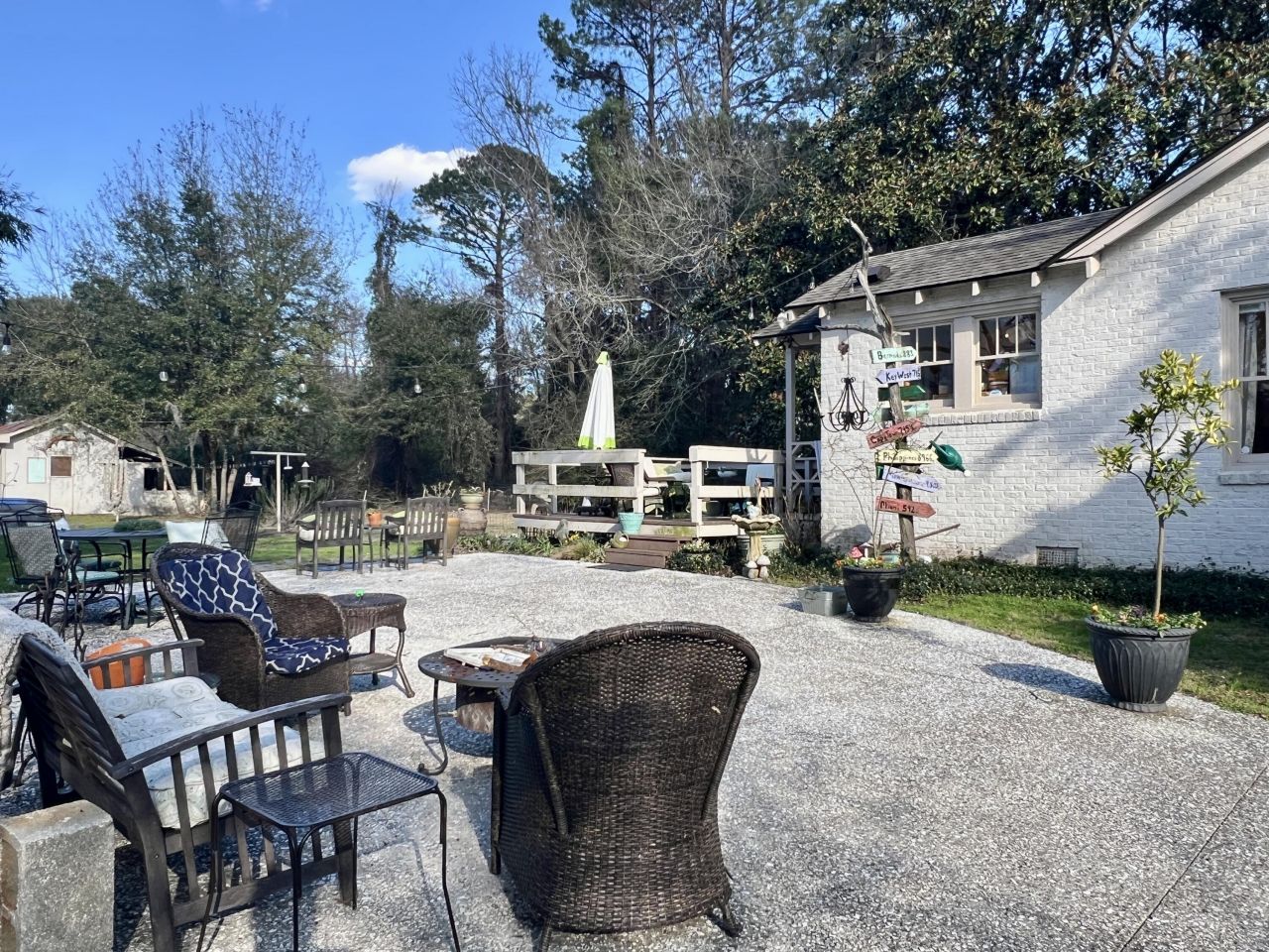 1150 Pleasant Pines Street Photo 18