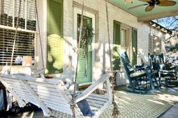 1150 Pleasant Pines Street photo 4