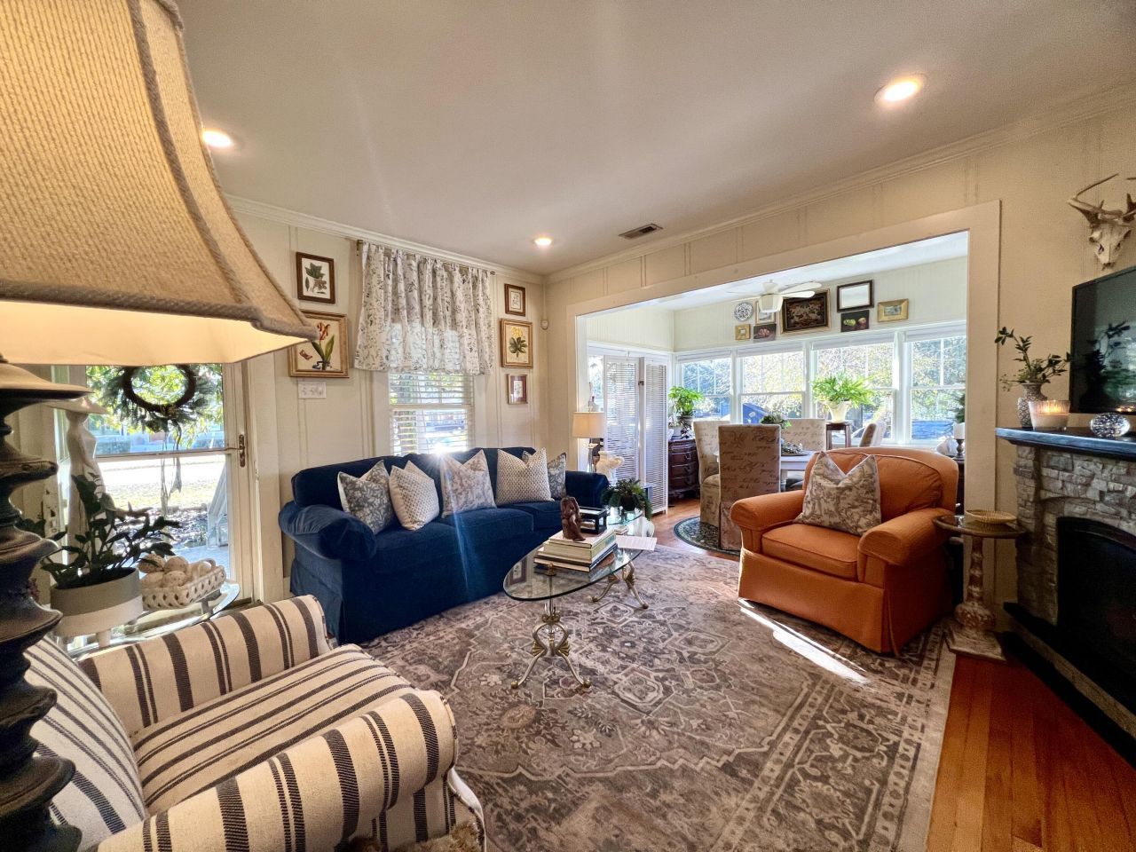 1150 Pleasant Pines Street Photo 5