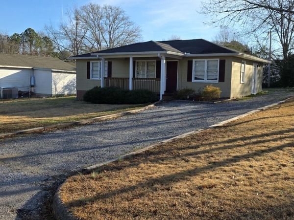 112 N 13th Avenue, Lanett, AL 36863