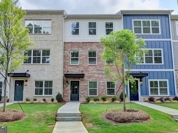 5477 Blossomwood Trail SW, Mableton, GA 30126