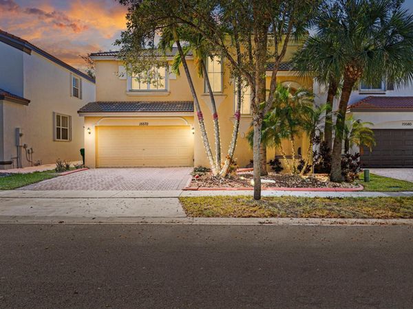 15570 SW 49th Ct, Miramar, FL 33027
