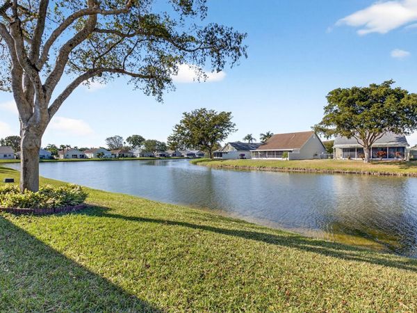 7697 Mansfield Hollow Road, Delray Beach, FL 33446