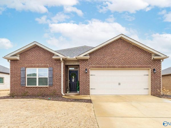 22584 Regent Drive, Athens, AL 35613
