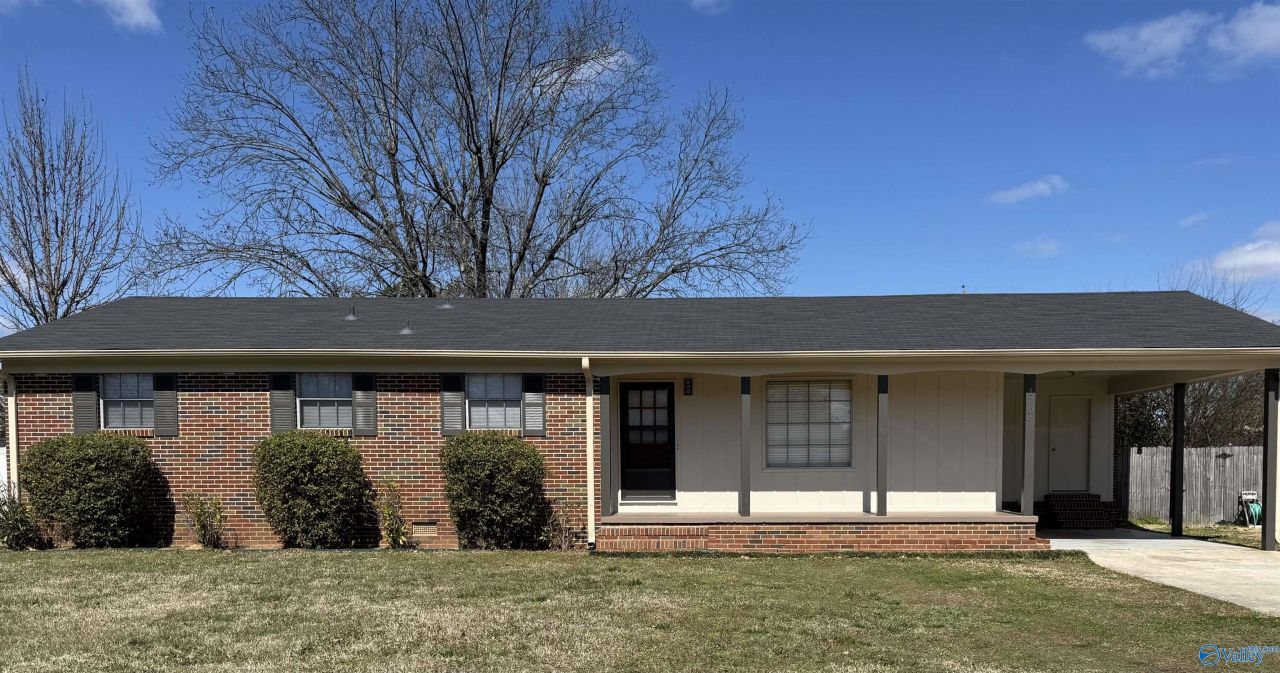 1704 Betty Street Sw, Decatur, AL 35601 Main Photo