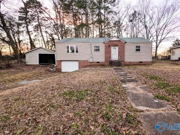 307 Howell Circle, Gadsden, AL 35904