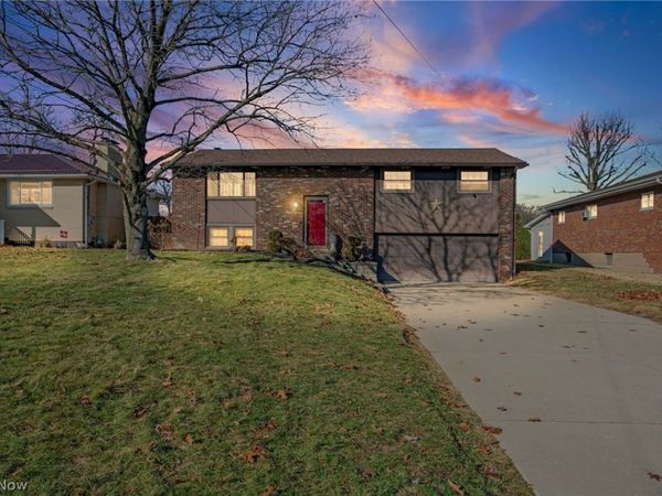 216 Beechwood Boulevard, Wintersville, OH 43953