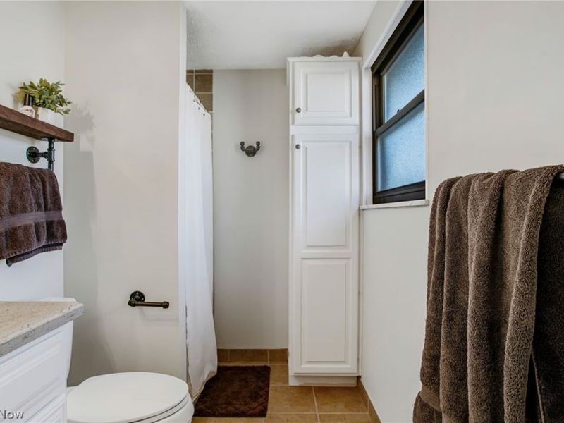 216 Beechwood Boulevard, Wintersville, OH 43953 Photo 17