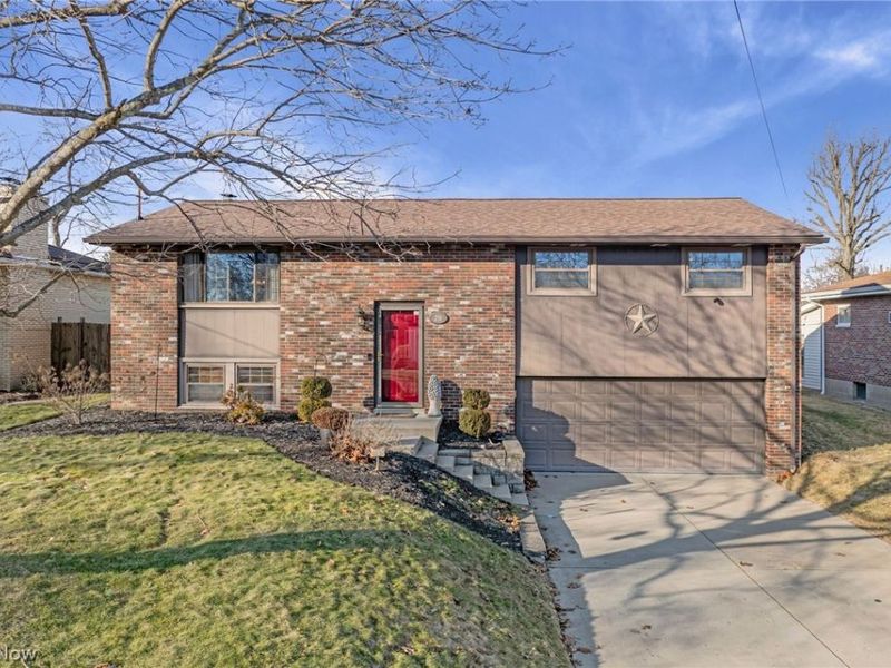 216 Beechwood Boulevard, Wintersville, OH 43953 Photo 2