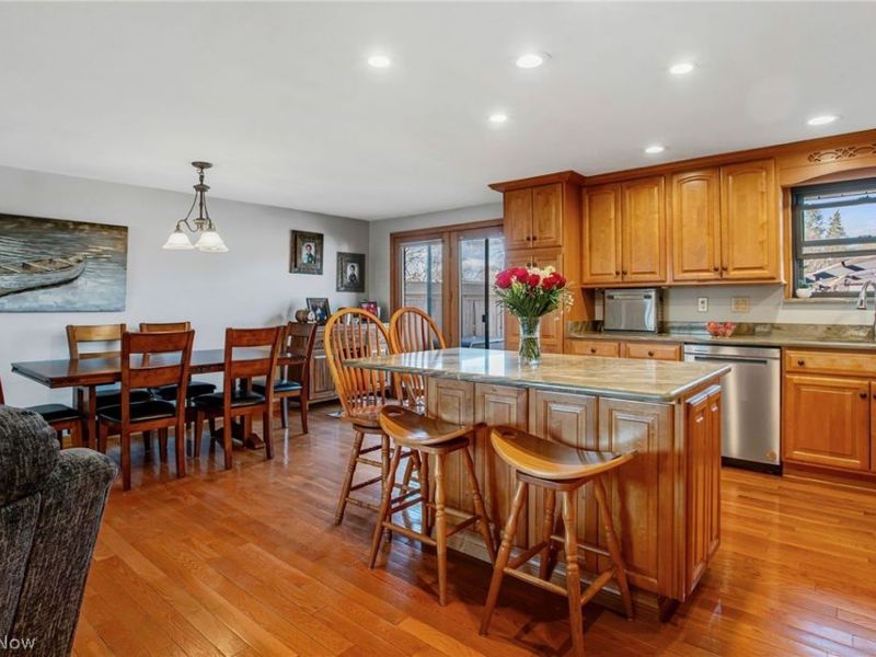 216 Beechwood Boulevard, Wintersville, OH 43953 Photo 3