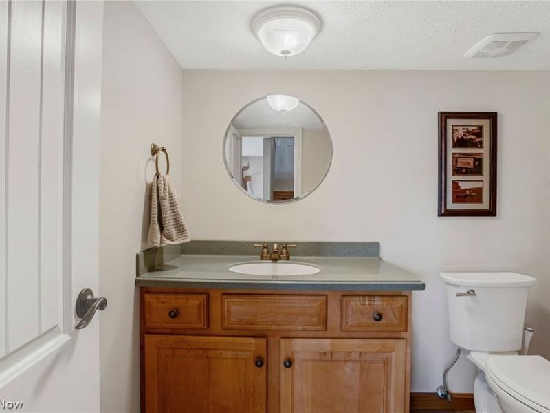 216 Beechwood Boulevard, Wintersville, OH 43953 Photo 32