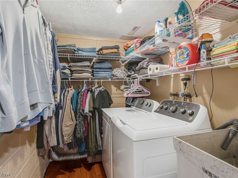 216 Beechwood Boulevard, Wintersville, OH 43953 Photo 36