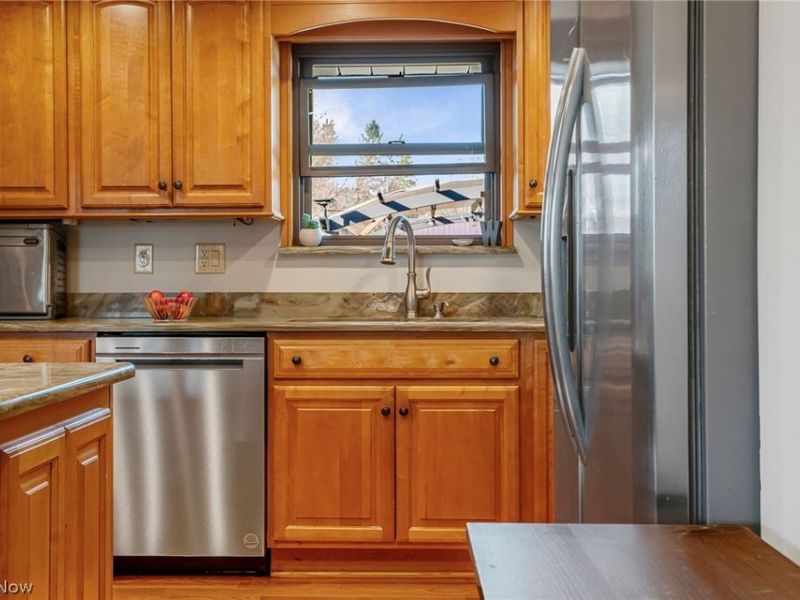 216 Beechwood Boulevard, Wintersville, OH 43953 Photo 4