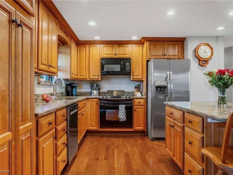 216 Beechwood Boulevard, Wintersville, OH 43953 Photo 8