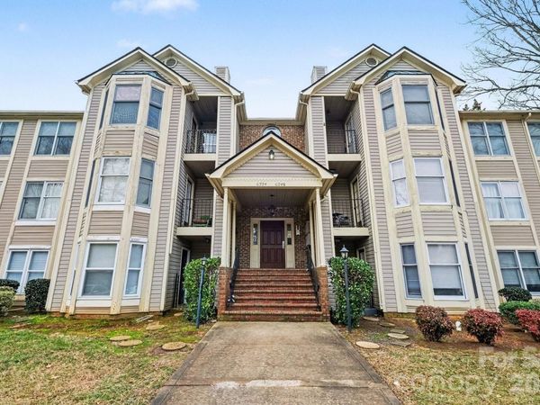 6234 Rosecroft Drive, Charlotte, NC 28215