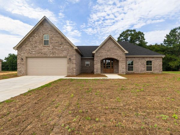 567 Moselle-Seminary, Moselle, MS 39459