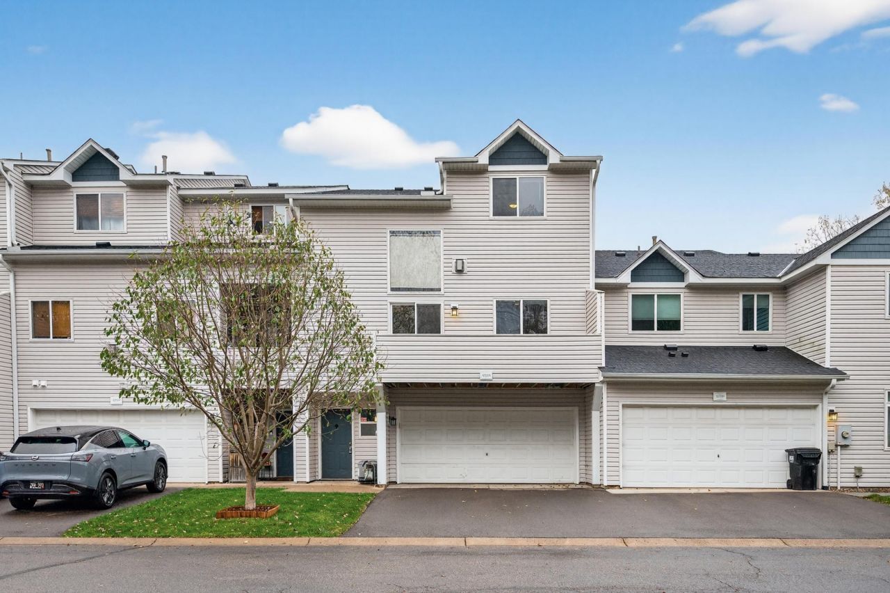 10705 Unity Street Nw, Unit 6, Coon Rapids, MN 55433 Main Photo
