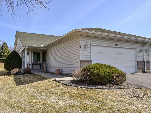 517 Buffalo Run Road, Buffalo, MN 55313