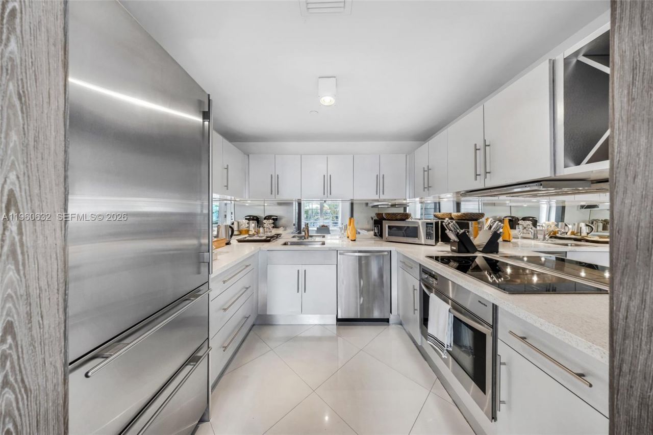 1250 Ocean Dr, Unit 2K, Miami Beach, FL 33139 Photo