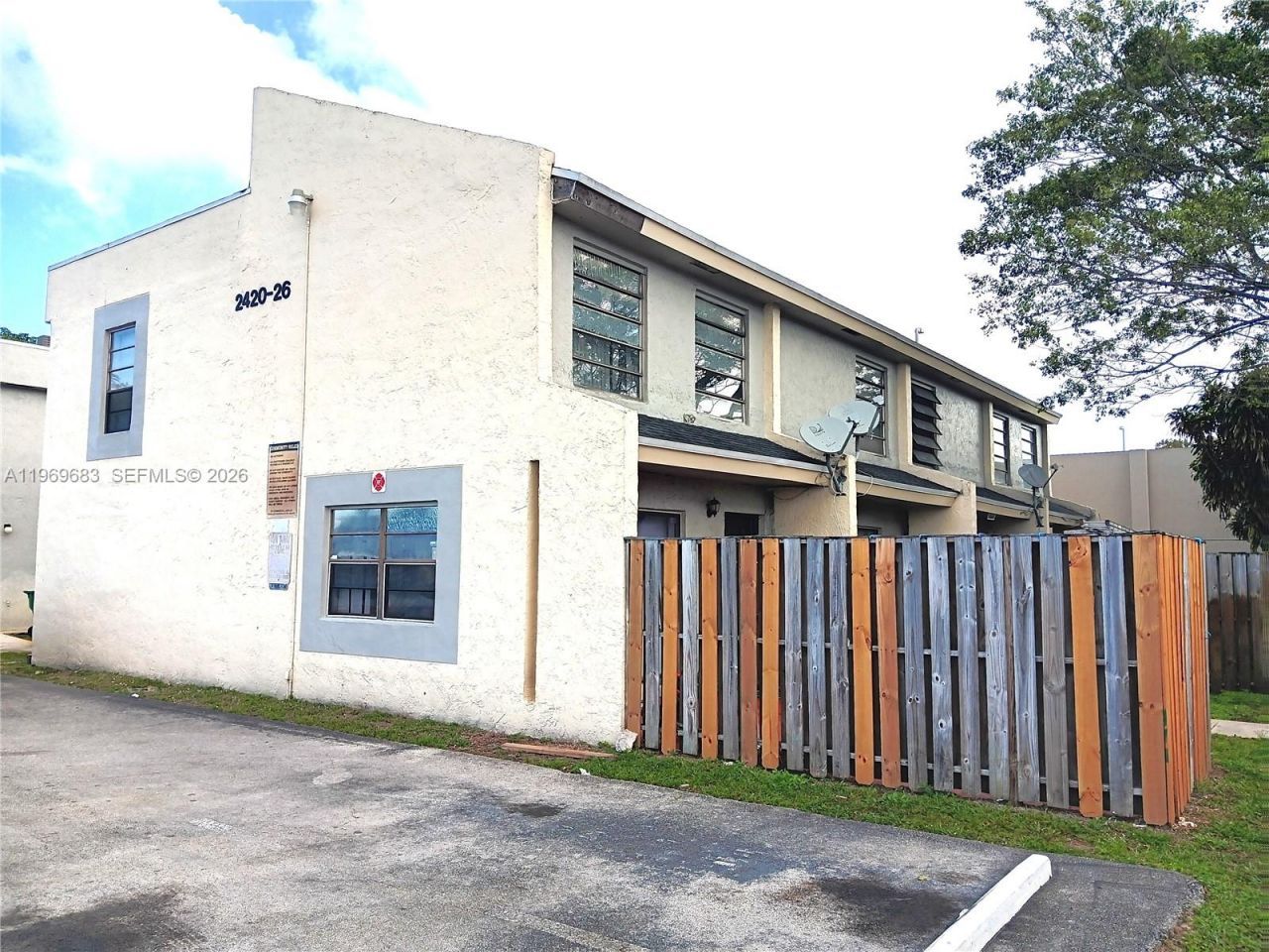 2424 NW 52nd Ave, Unit 2424, Lauderhill, FL 33313 Photo