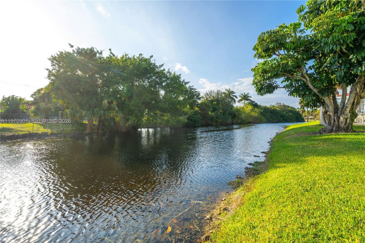 455 S Pine Island Rd , Unit 303C, Plantation, FL 33324 Photo