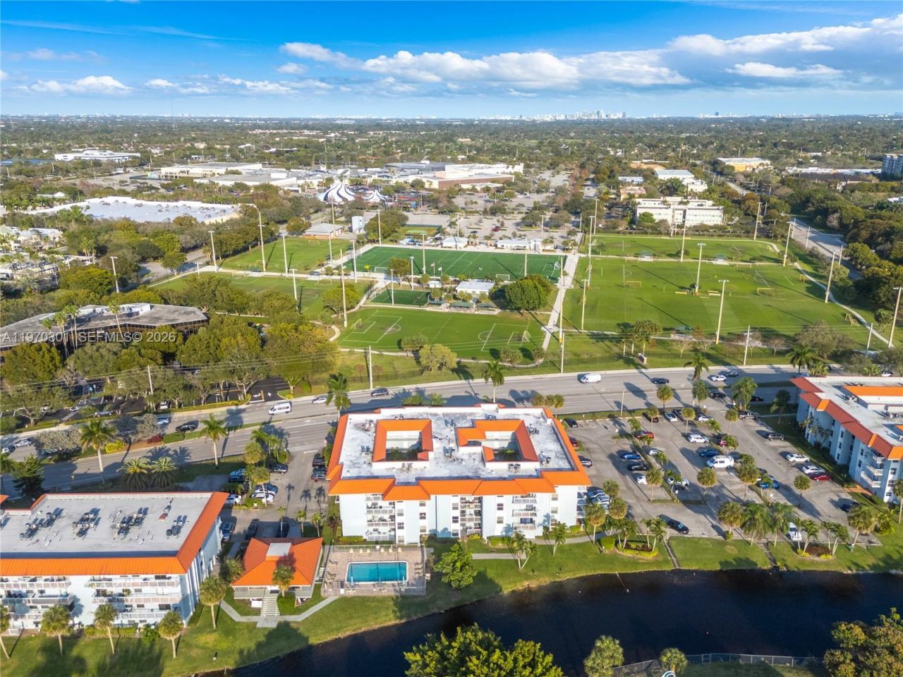 455 S Pine Island Rd , Unit 303C, Plantation, FL 33324 Photo