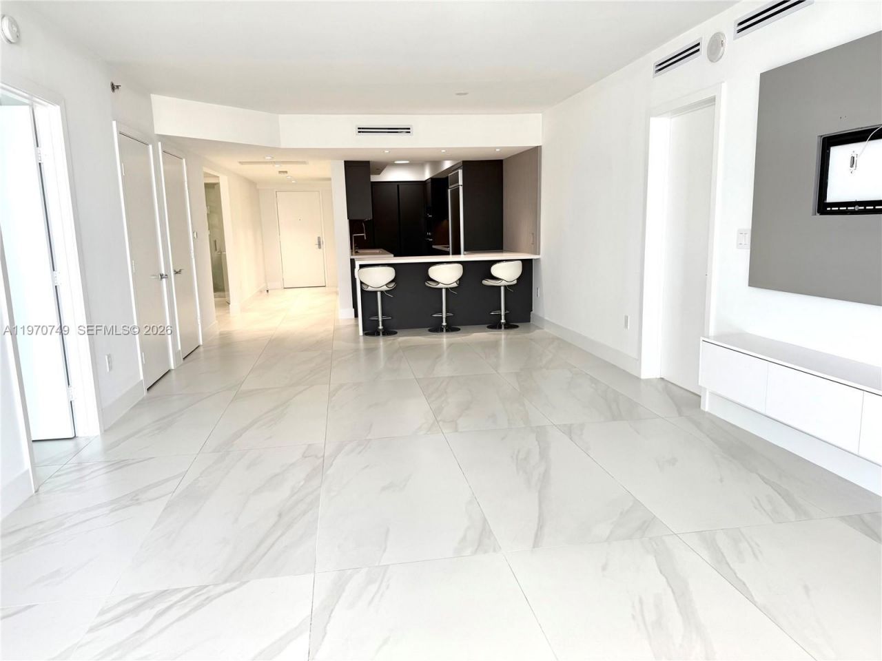 1850 S Ocean Dr , Unit 1808, Hallandale Beach, FL 33009 Photo