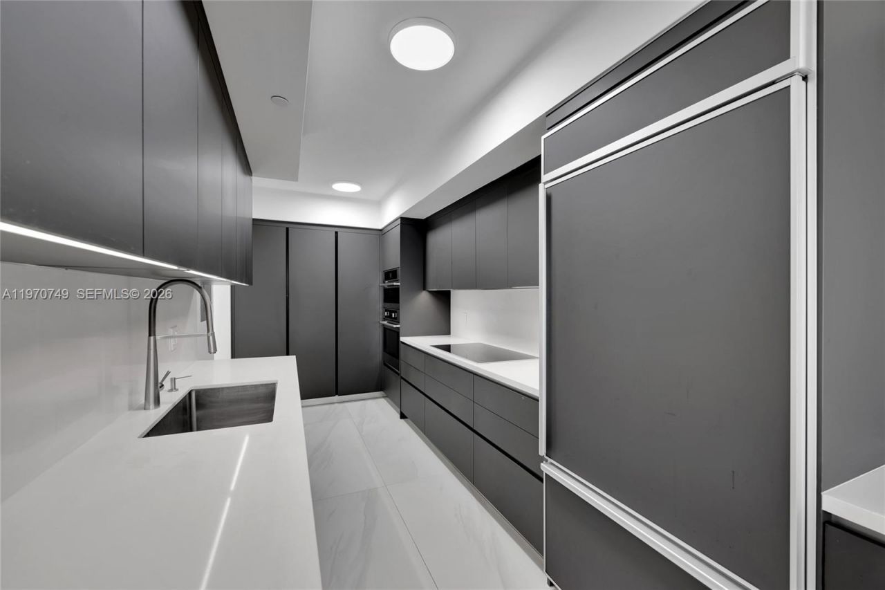 1850 S Ocean Dr, Unit 1808, Hallandale Beach, FL 33009 Photo