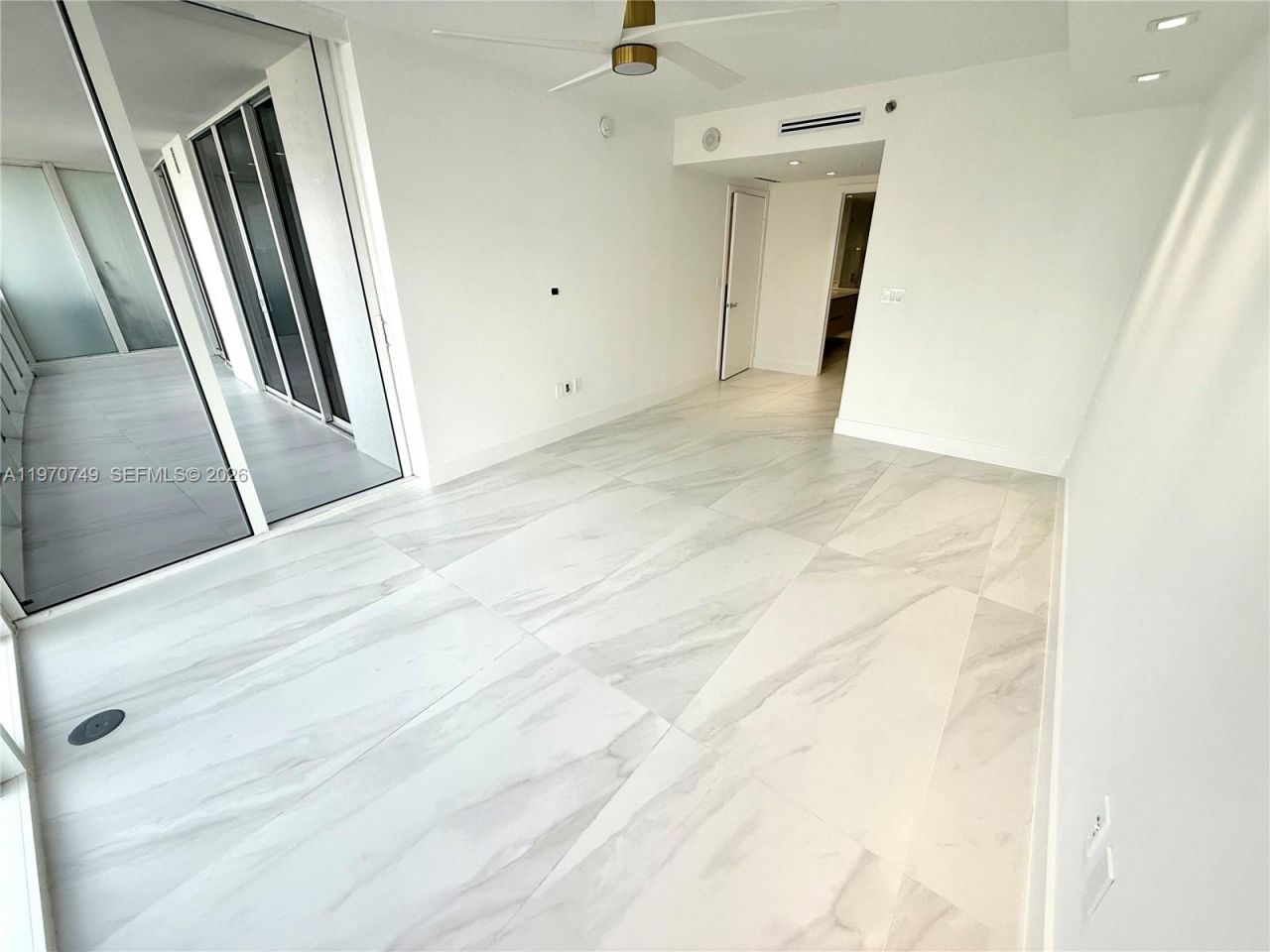 1850 S Ocean Dr , Unit 1808, Hallandale Beach, FL 33009 Photo